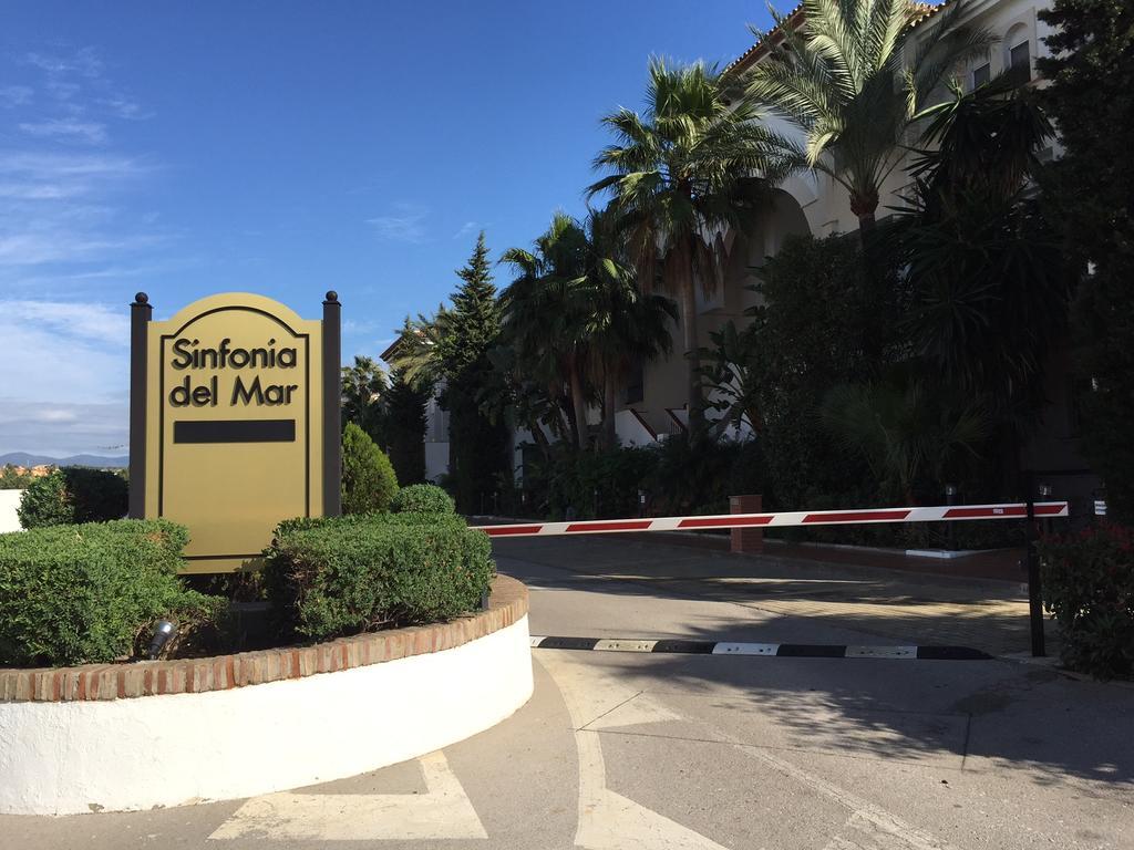 Sinfonia Del Mar Apartment Estepona Bagian luar foto