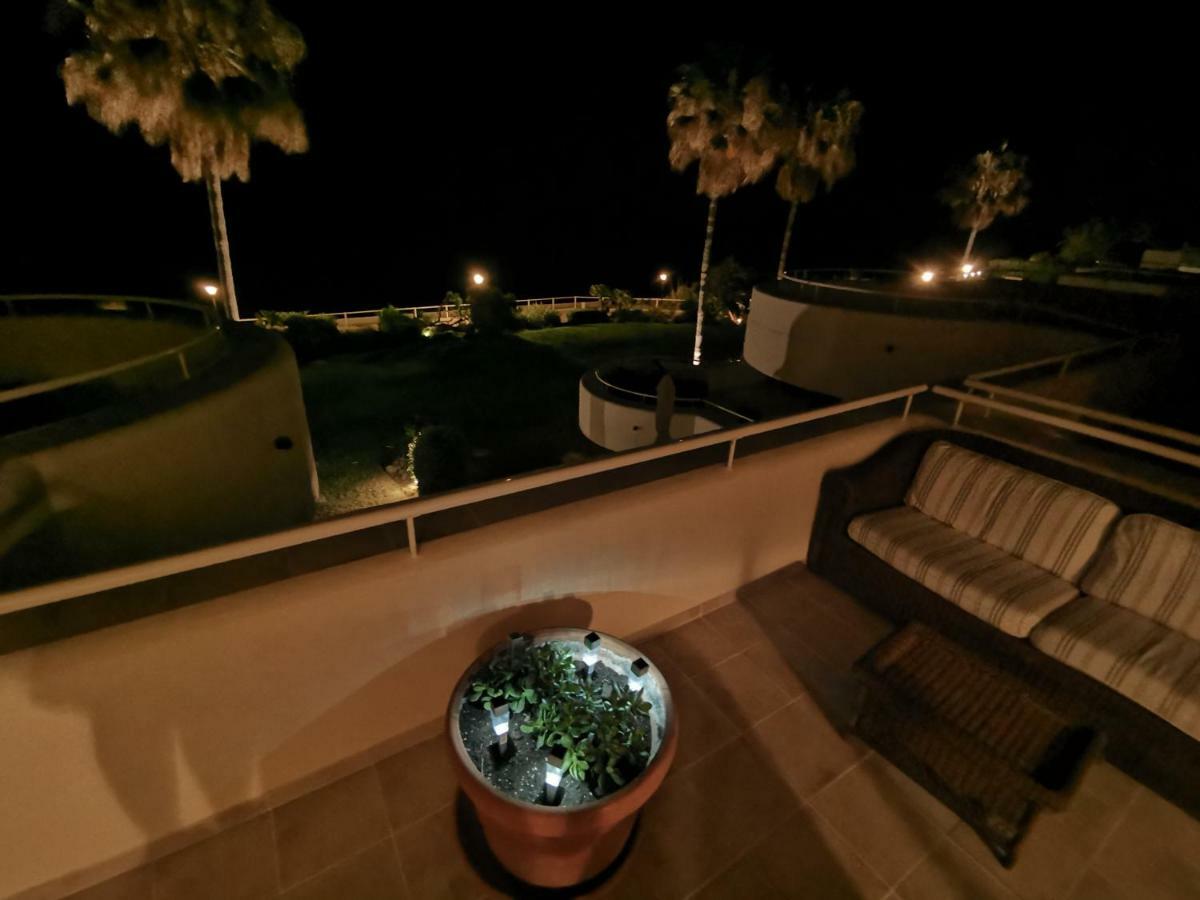 Sinfonia Del Mar Apartment Estepona Bagian luar foto