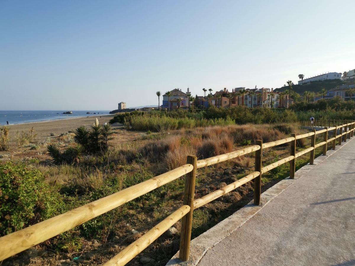 Sinfonia Del Mar Apartment Estepona Bagian luar foto